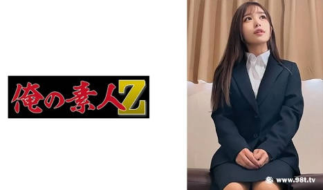 美腿女神穿上黑丝，真是便宜了这俩小哥了，前后夹击3P玩了一个多钟妹子也不累，年轻人身体太棒了